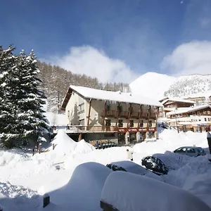 Le Toukal 3*, Allos France